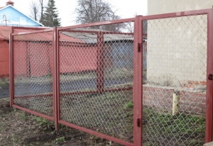 Заборы для дачи из рабицы в Егорьевске - Город Мастеров